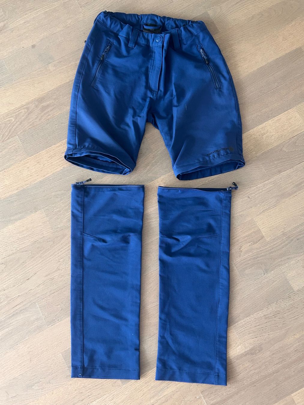 Trevolution Pantaloni: Wanderhose blau Grösse 152 – Usato da Hünenberg See venduto da mar_xr7l 2