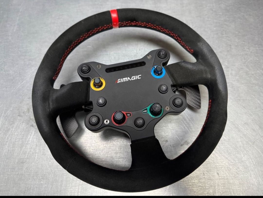 Simagic Controller: Bundle Simagic avec 2 volants  – Gebraucht aus Bevaix von yle_9hb2 5