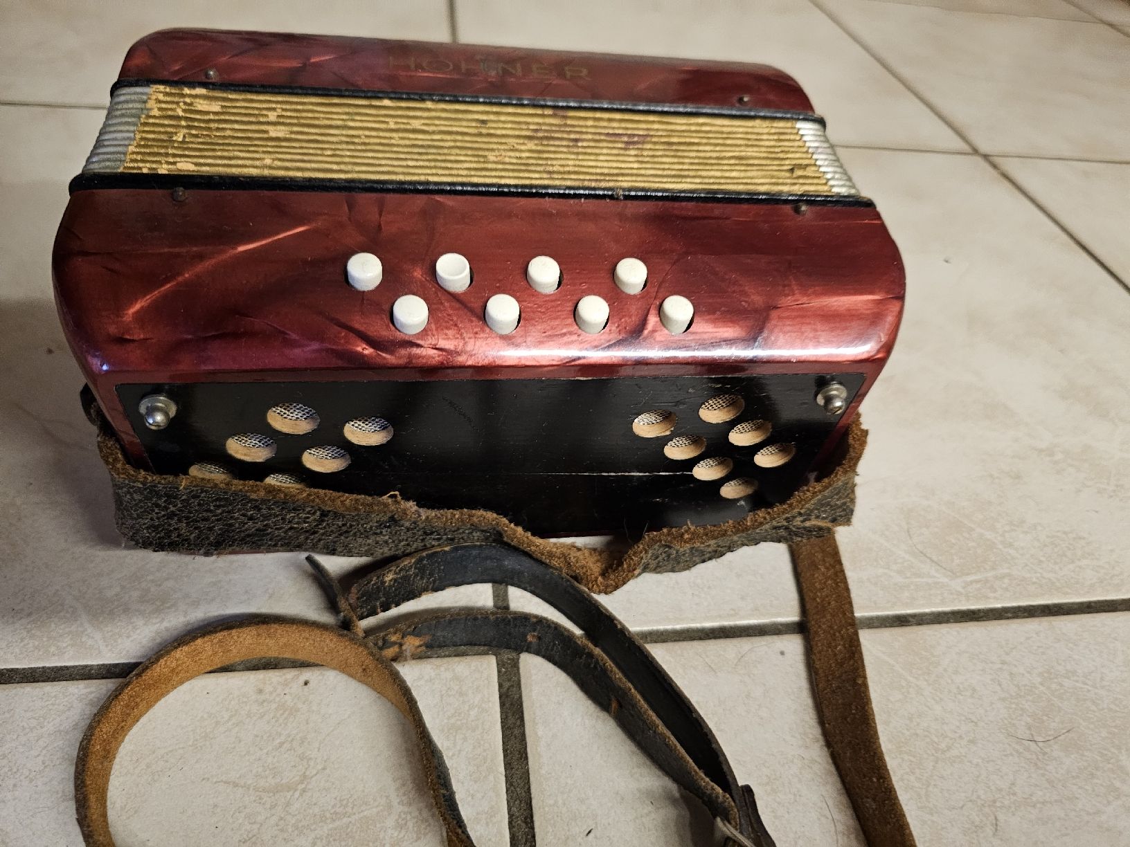 Hohner Musikinstrumente: Hohner Kinder Zieh- und Stossharmonika – Gebraucht aus Meisterschwanden von Hummer21 2
