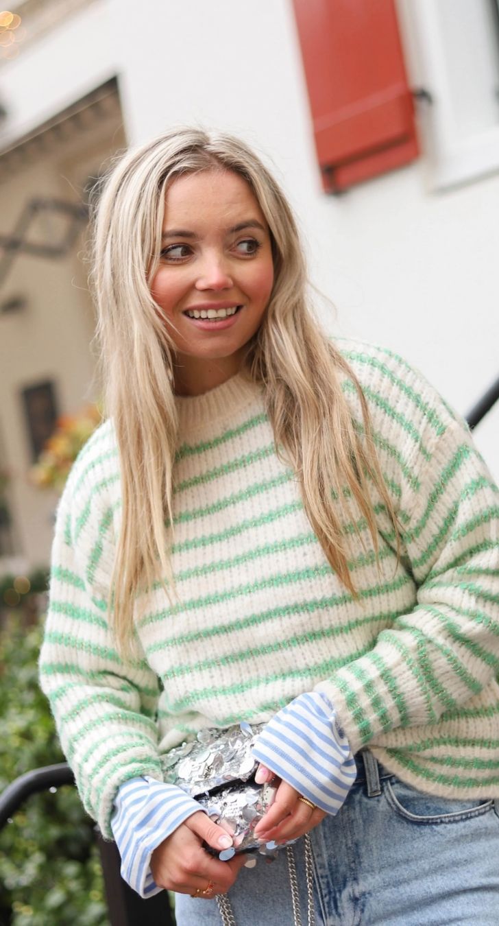 Maglioni & Felpe: Strickpullover grün/ecru OneSize – Usato da Rikon im Tösstal venduto da arizona8