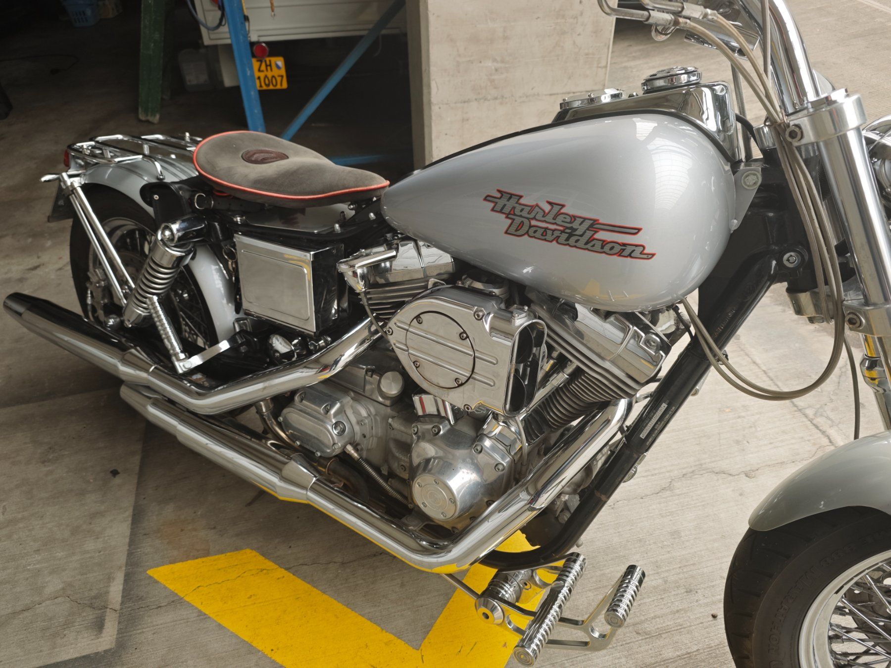 Harley-Davidson Chopper: Harley Davidson Custom FXD Dyna – Usato da Dietikon venduto da Spiess1 4