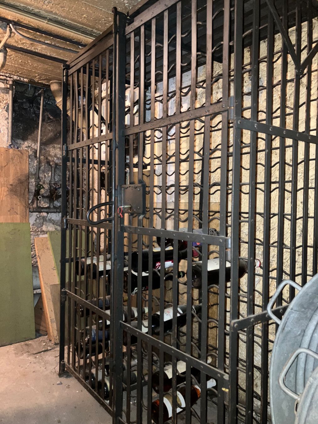 Étagères: Weinkeller Kellerregal – D'occasion à Pfeffingen par Deggaff