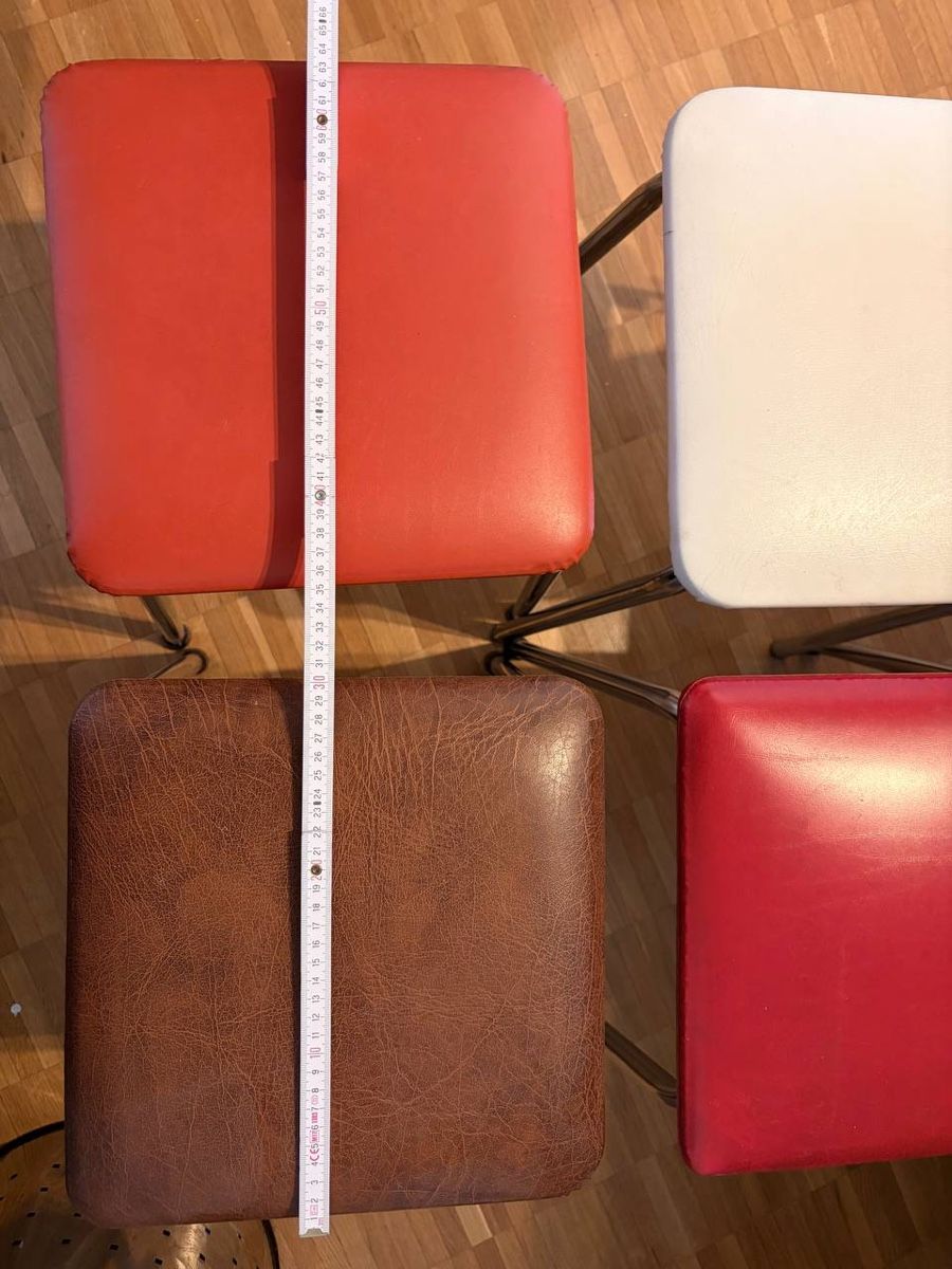 Tabourets: 4 Hocker – D'occasion à Bonstetten par Ebano- 3