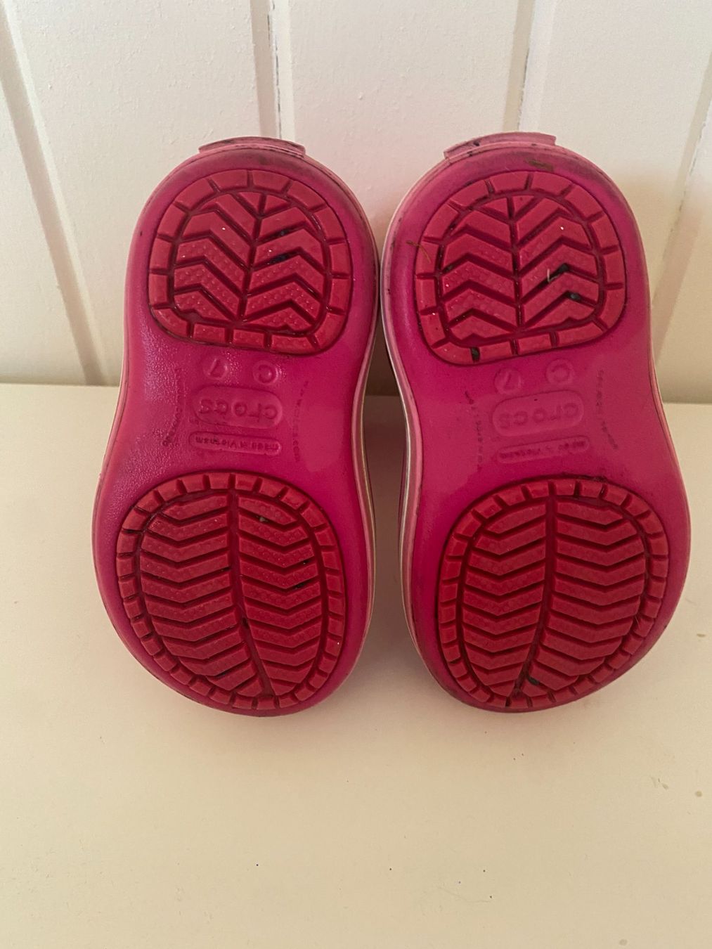Crocs Scarpe per ragazzi: Winterschuhe Kinder Grösse 22 von Crocs – Usato da Richterswil venduto da Mano1st 3