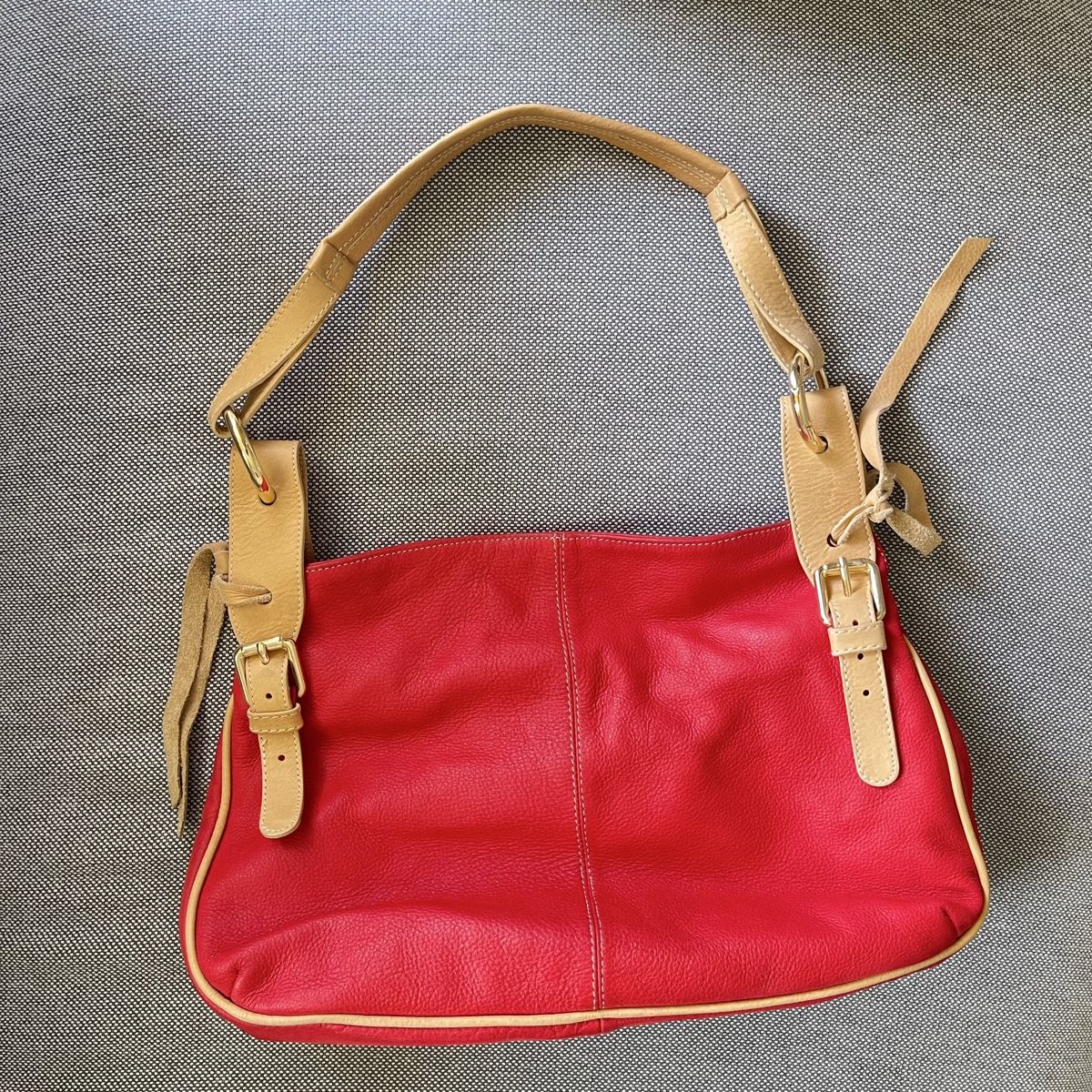 Taschen für Damen: Wunderschöne Schulter Tasche aus Leder - Rot & Beige – Gebraucht aus Bern von dek_7bjd