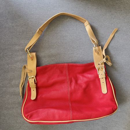 Wunderschöne Schulter Tasche aus Leder - Rot & Beige