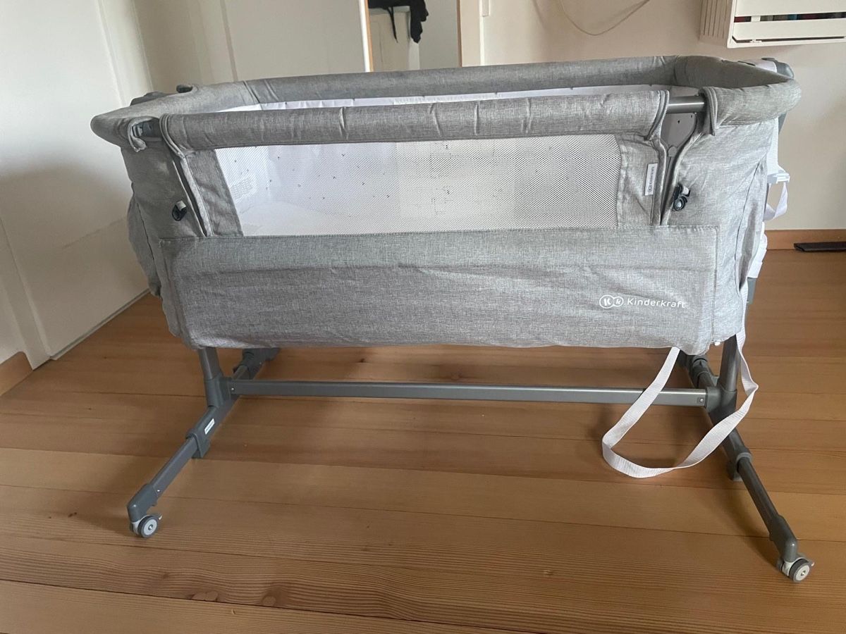 Letti: Kinderkraft Beistellbett Nestee Up – Usato da Lenzburg venduto da T3Power