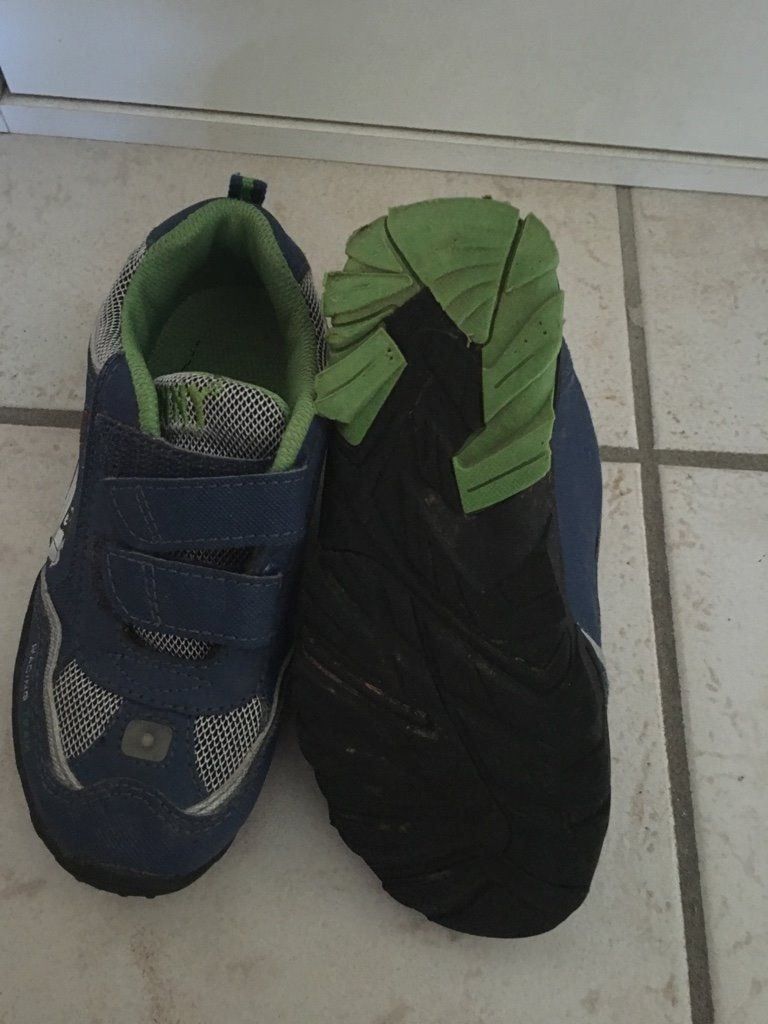 Scarpe per ragazzi: Kinder Halbschuhe Grösse 30 – Usato da Seon venduto da tweety19 1