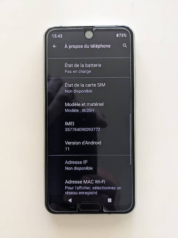 Sharp Portables: Sharp Aquos R2 Compact – D'occasion à Lausanne par Ckikou