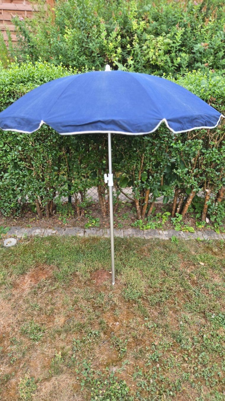 Sonnenschirme: Sonnenschirm – Gebraucht aus Baden von knc00