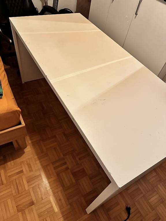 Scrivanie: Pult 160x75 – Usato da Rümikon AG venduto da lionhead0 2