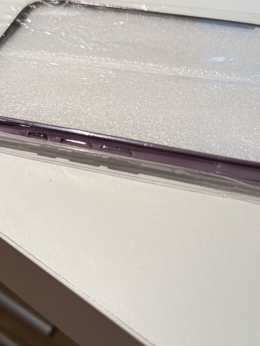 Apple Covers & Schutzfolien: I-Phone Handy Cover-16PLUS- Purple – Neu und originalverpackt aus La Conversion von angel-gini 1