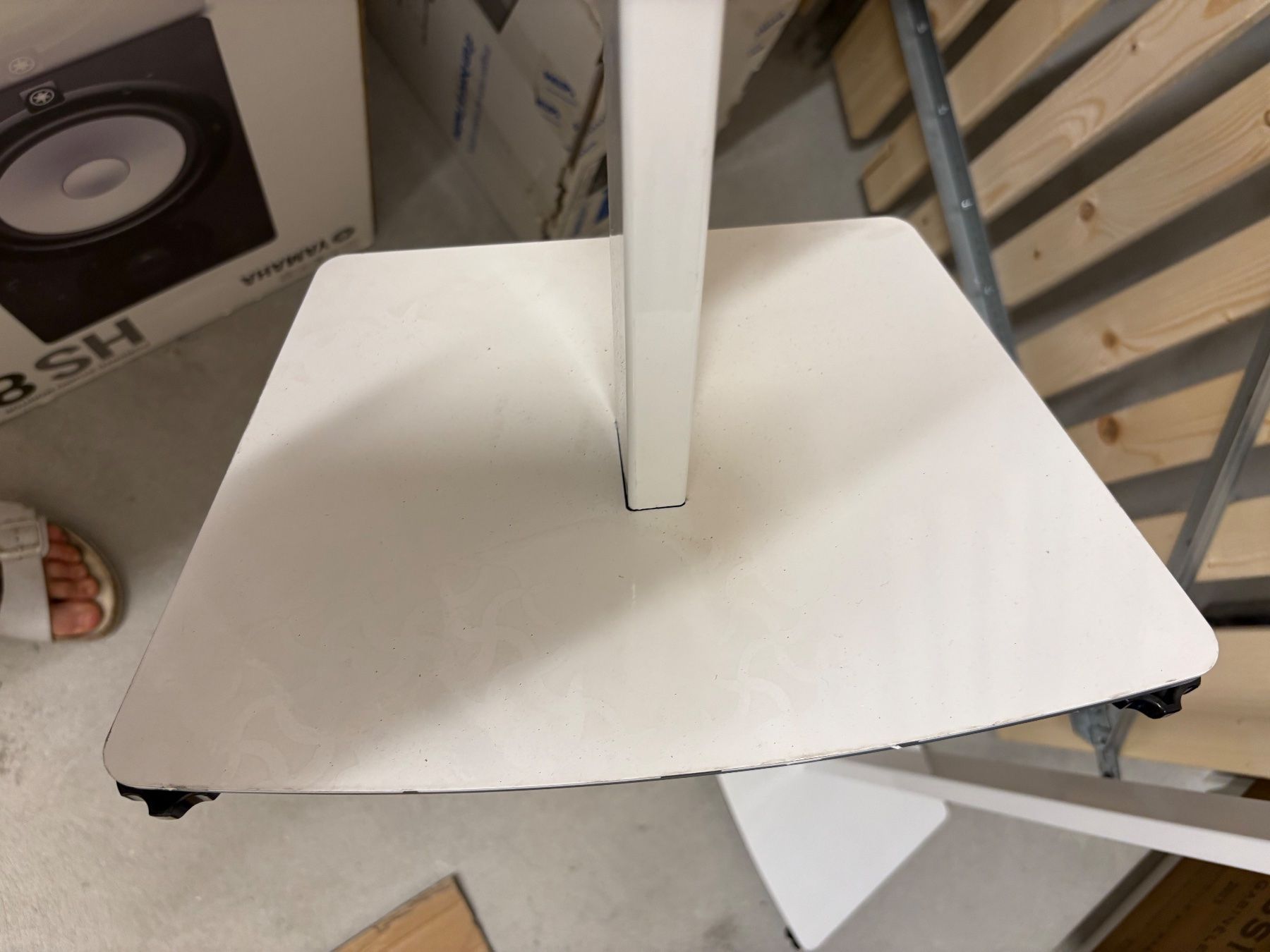 Supporti a parete: Sonos Play 3 Lautsprecherständer weiss Paar – Usato da Zürich venduto da 54ug 2