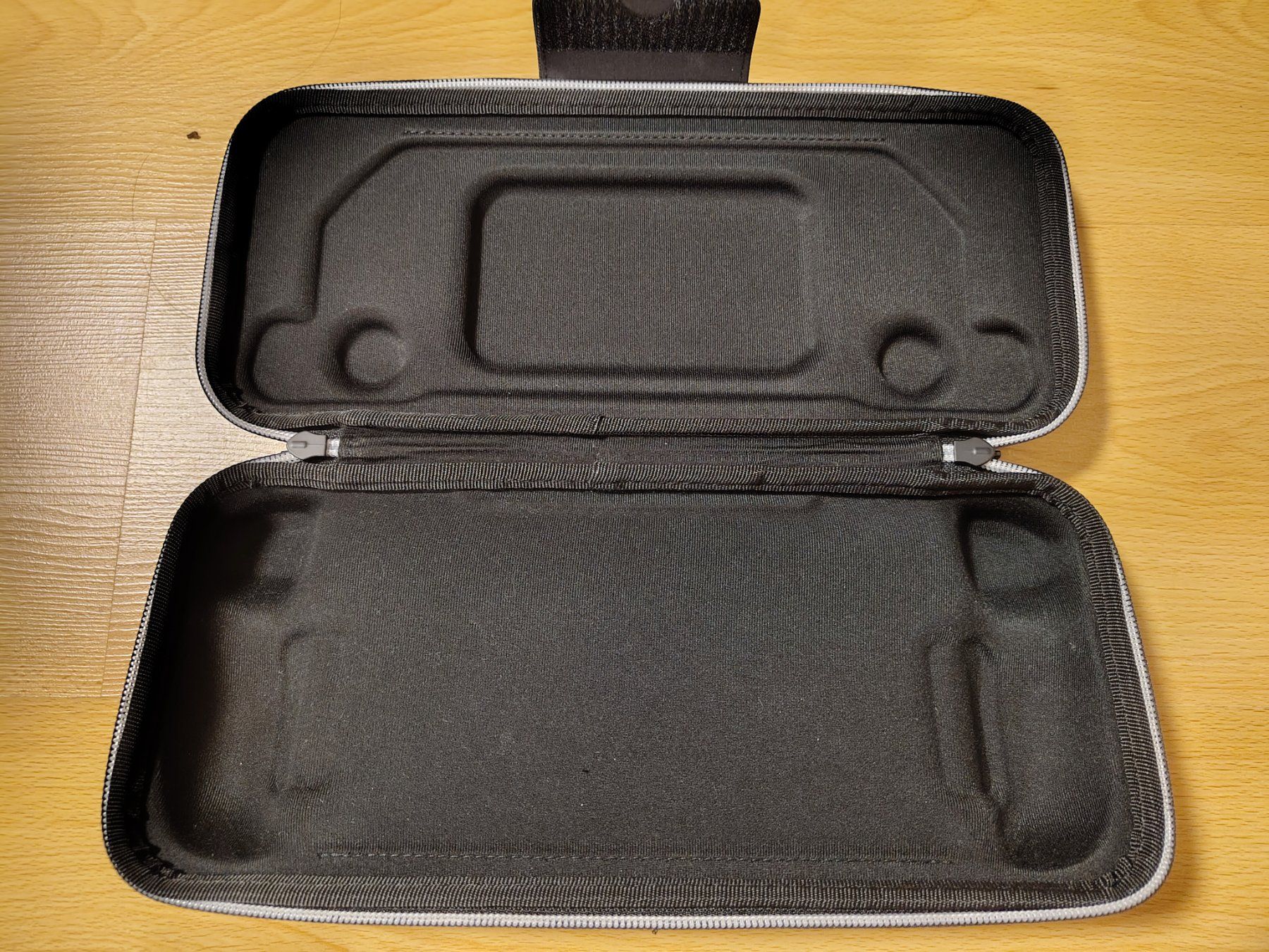 Topcase: Steamdeck OLED - Originale Hülle – Neu (gemäss Beschreibung) aus Schlieren von YellowPick 1