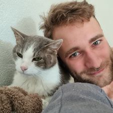 Profile image of Com.me