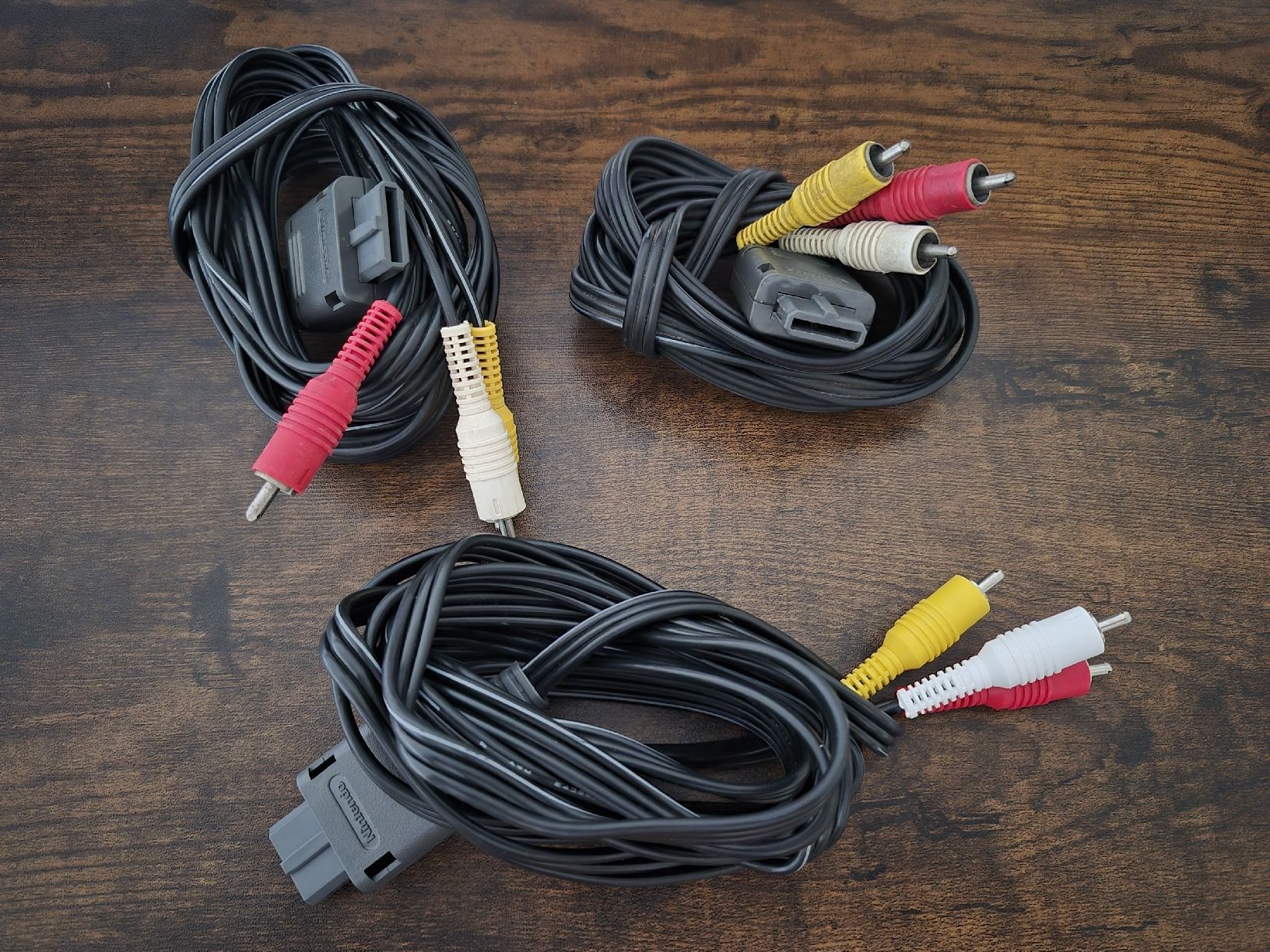 Nintendo Konsolen: Nintendo 64 Video Kabel Original PAL EU – Gebraucht aus Dielsdorf von BARDARRU