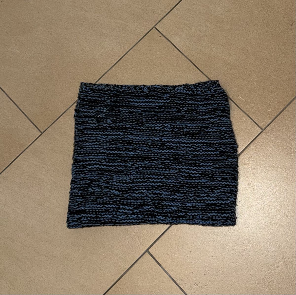 Foulard & Sciarpe: Écharpe fait main – Nuovo e nell'imballaggio originale da Renens VD venduto da Fleurg10 1