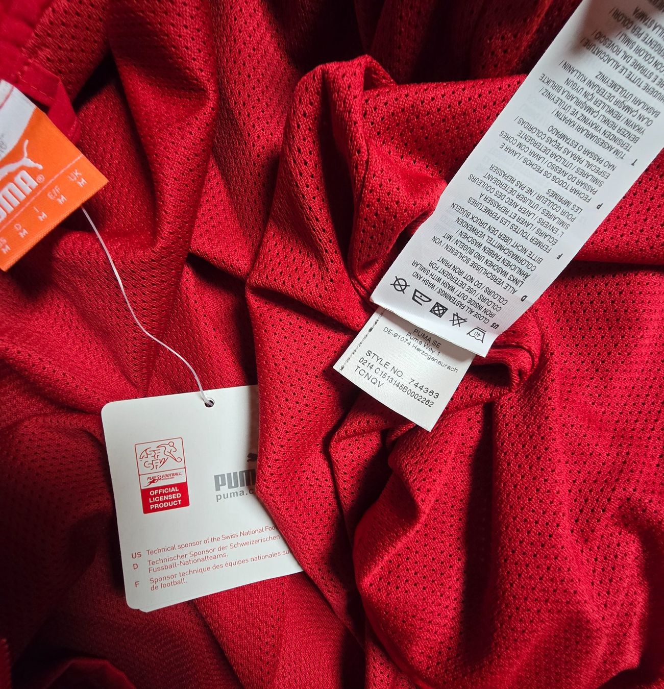 Puma Giacche: Schweiz | Jacke | 2014 | Neu (bnwt) – Nuovo (secondo la descrizione) da Zollbrück venduto da MiKron 4