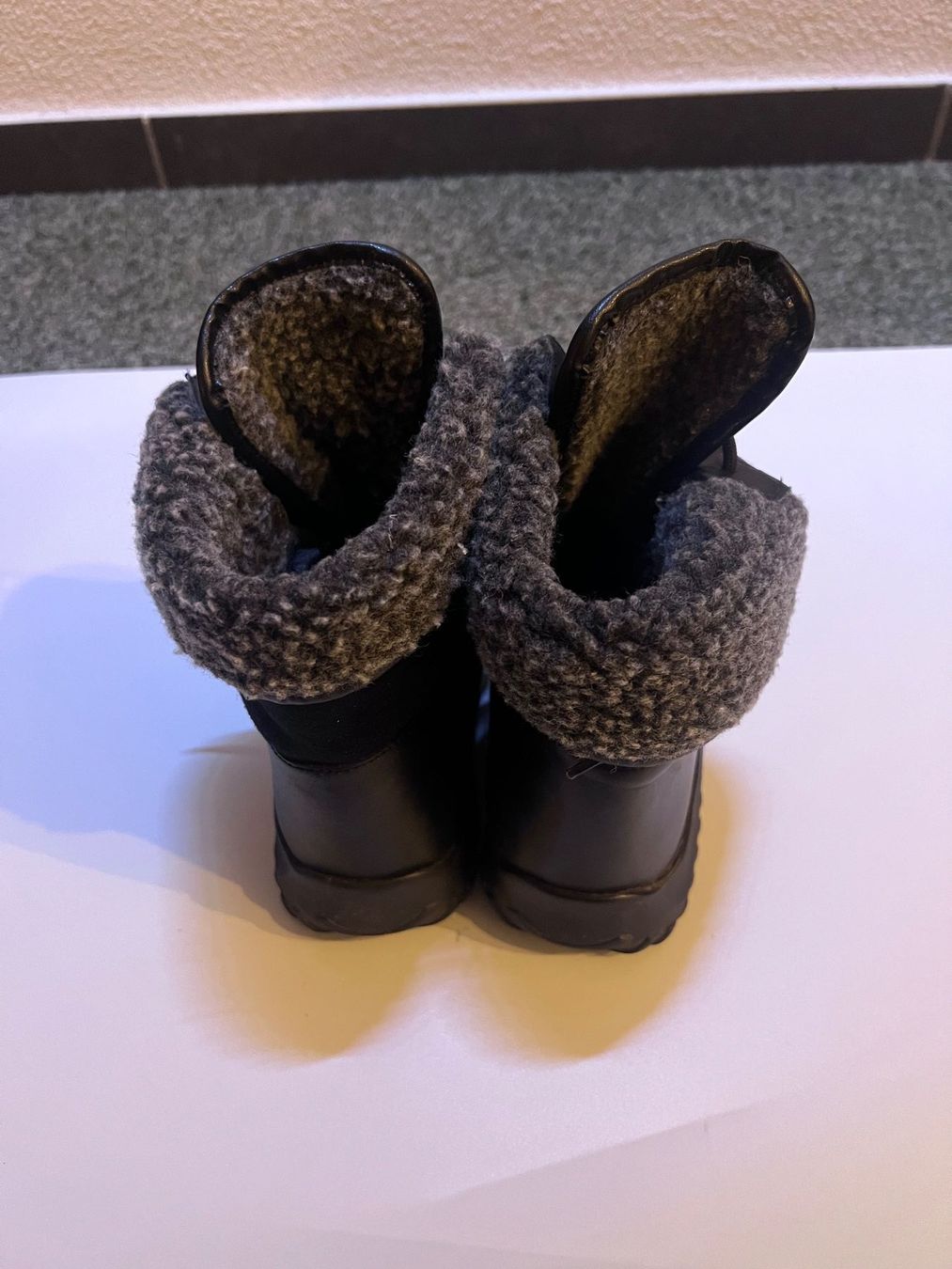Scarpe da donna: JanetD Leder Winterstiefel mit Innenfutter Grösse 39 – Nuovo (secondo la descrizione) da Frauenfeld venduto da isa_9cy7 2