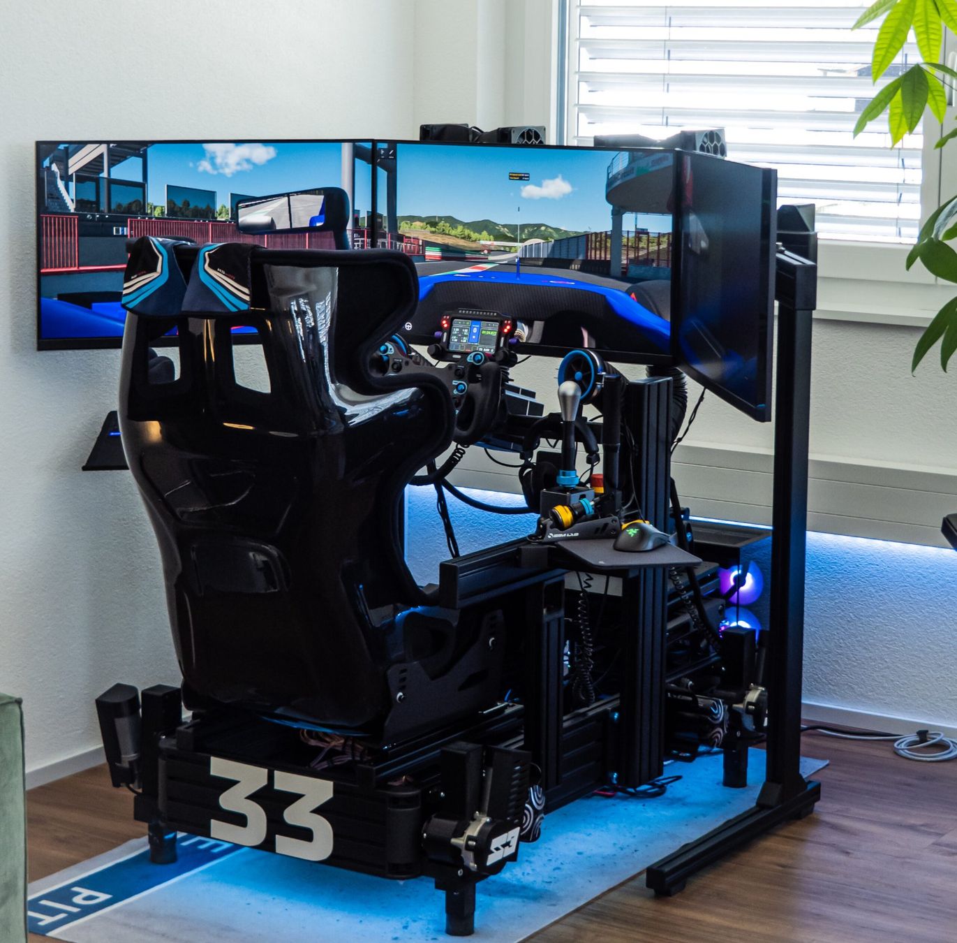 Simucube Controller: High End Rennsimulator mit MOTION ! /// Simucube /// SimLab – Nuovo (secondo la descrizione) da Kaltbrunn venduto da RacingPoint.ch