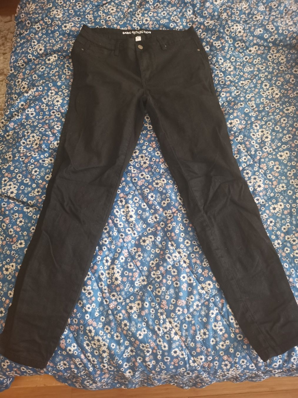 Pantaloni: 2xpantalons Chicorée – Nuovo (secondo la descrizione) da Brügg BE venduto da Angel2300 2