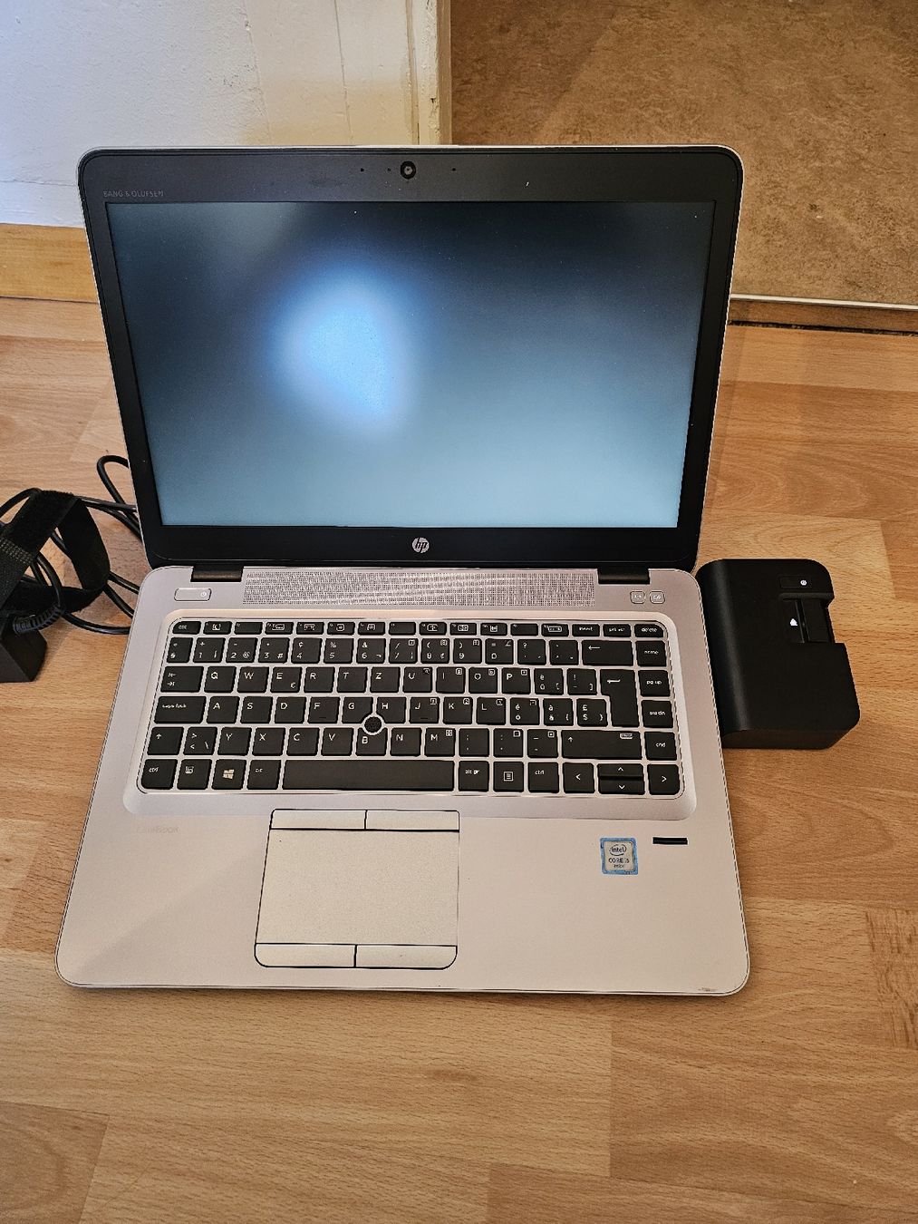 Hewlett Packard Notebook: HP EliteBook 840 G3 Set mit Dockingstation – Usato da Seuzach venduto da hwulf