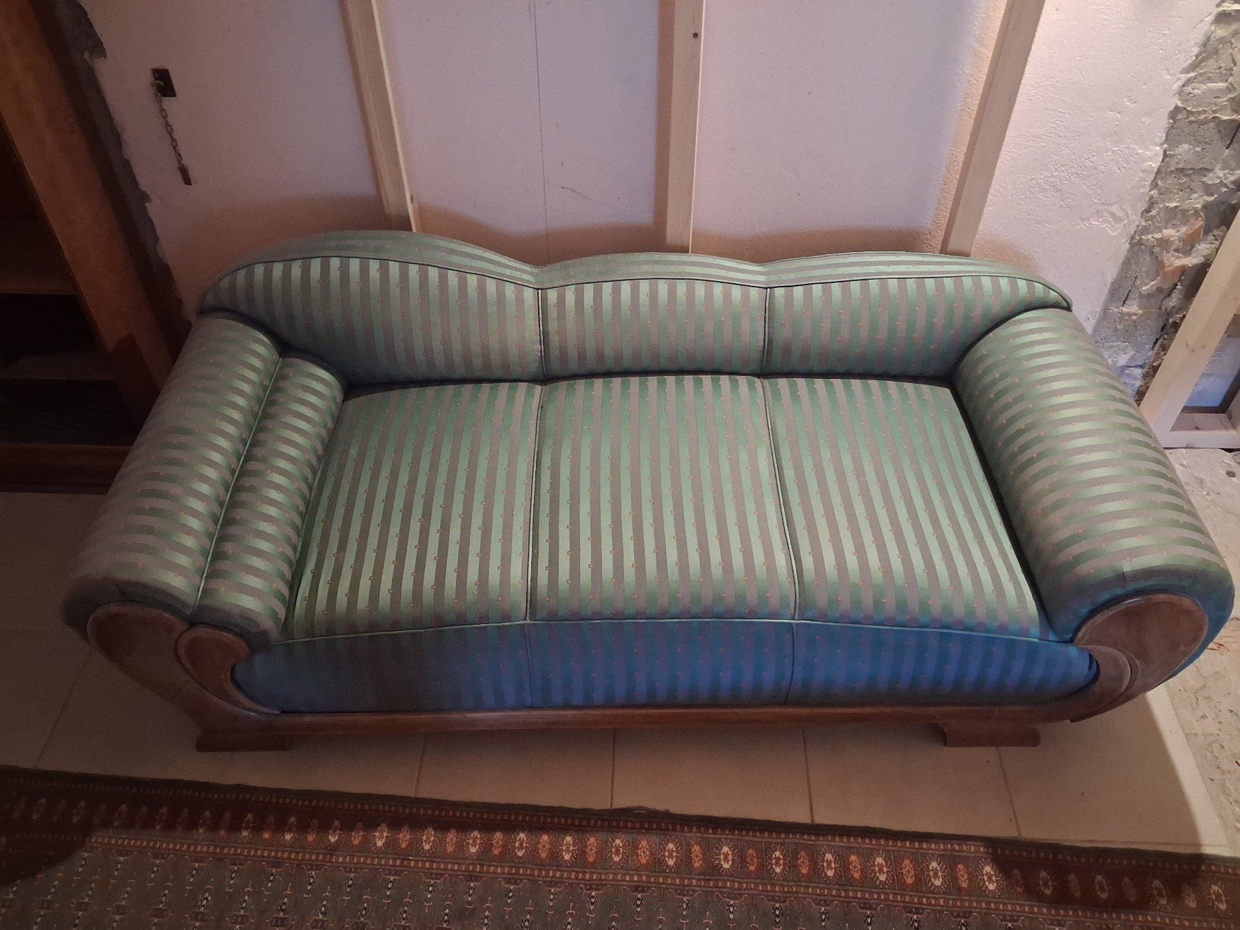 Sofas: Art Deco Sofa – Gebraucht aus Brent von gre_q6xf 1