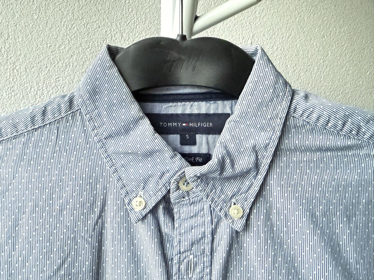Tommy Hilfiger Camicie: TOMMY HILFIGER Herren Hemd, Gr. M – Usato da Islikon venduto da Julies_wardrobe 1