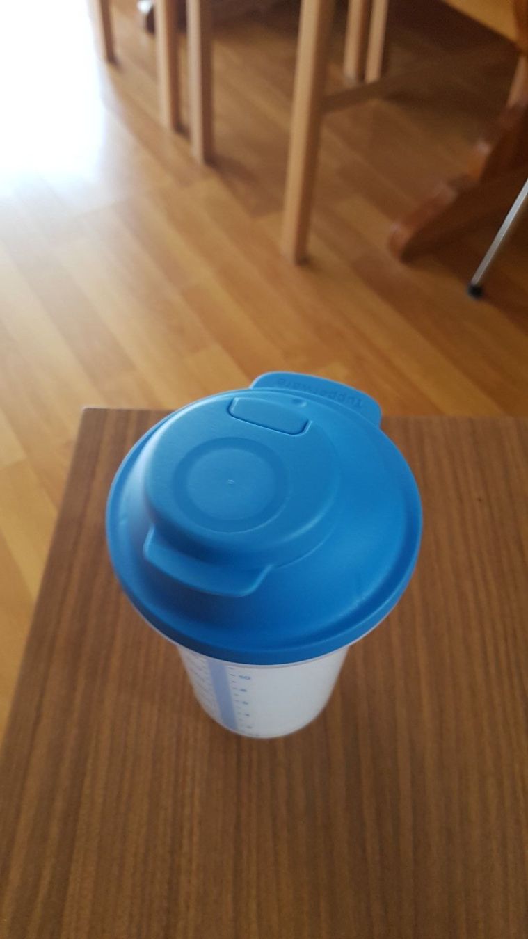 Tupperware Contenitori & Simili: Shaker 350ml – Nuovo e nell'imballaggio originale da Hasle b. Burgdorf venduto da buddle32 2