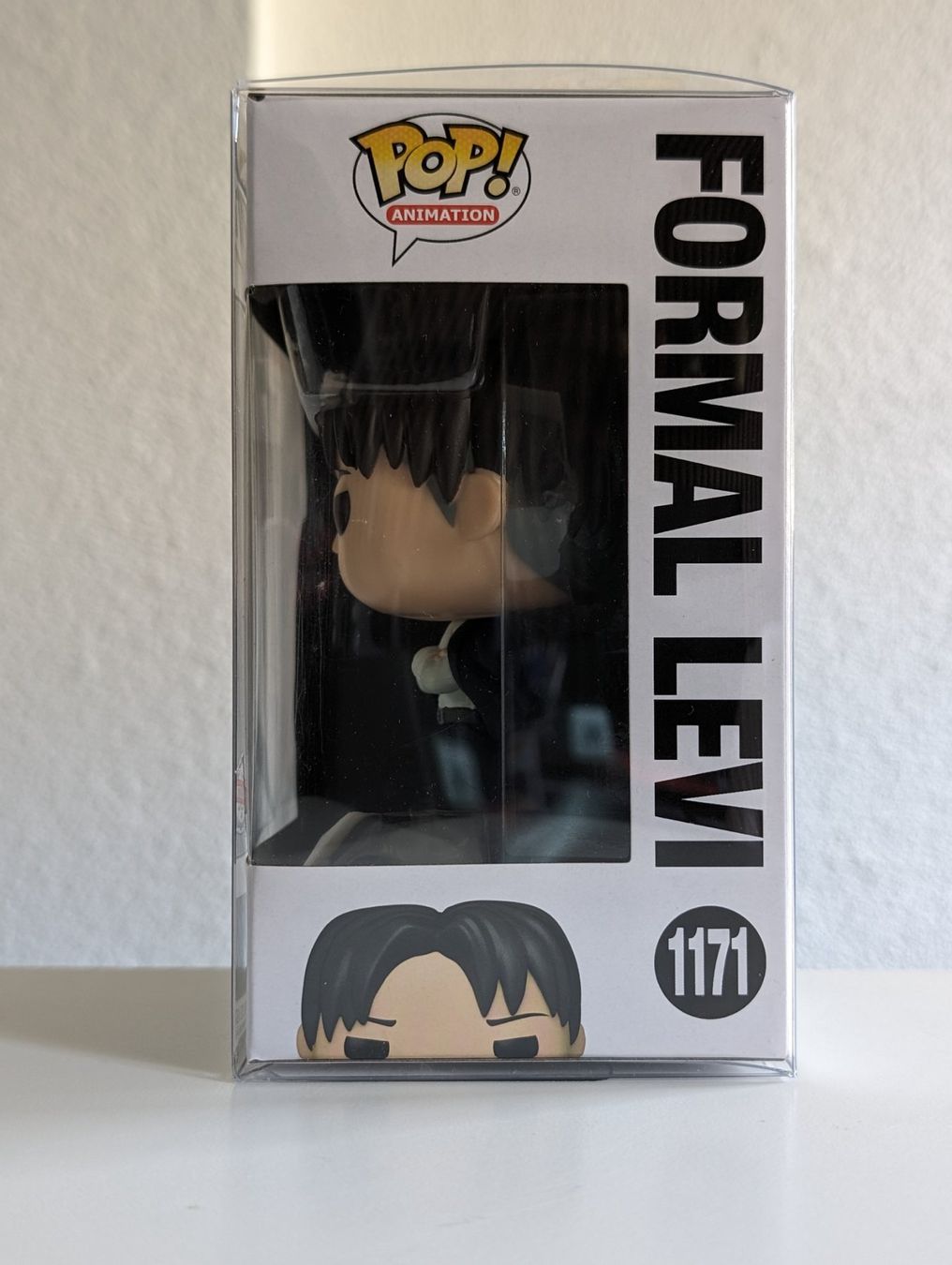 Funko Statuette: Funko Pop! - Attack on Titan - Formal Levi - 1171 – Nuovo (secondo la descrizione) da Frauenfeld venduto da pakschual 1