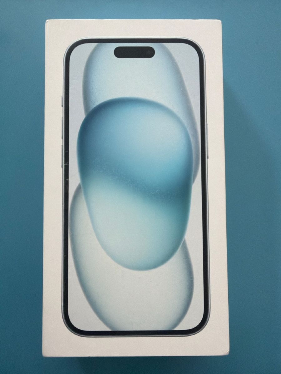 Apple Telefoni cellulari / Smartphones: iPhone 15 / weiss / 82% / 128 GB – Usato da Uerzlikon venduto da traumzentrale
