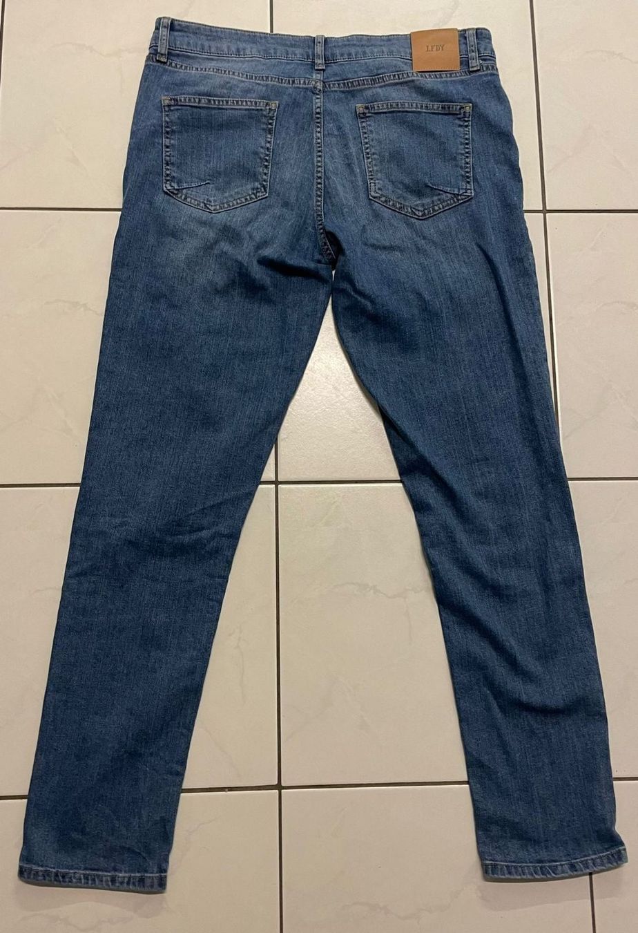 Jeans: Jeans Lfdy – Nuovo (secondo la descrizione) da Riehen venduto da Jeronimo8 1