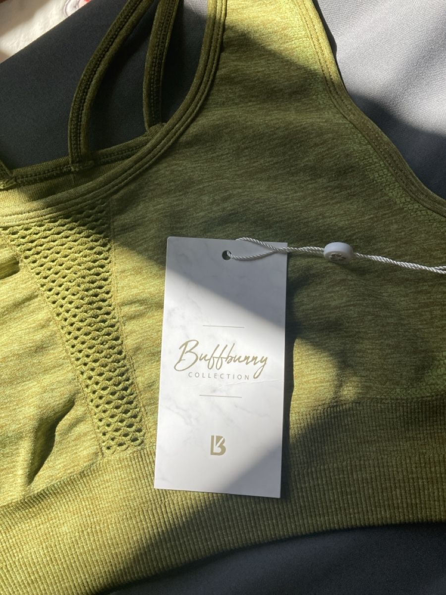Lots de vêtements: Buffbunny Set NEU Leggings & Top, Grösse S/M – Neuf (Voir description) à Biberist par Nafena 4