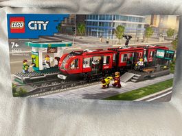 LEGO City 60423 STRASSENBAHN mit Haltestelle NEU ungeöffnet