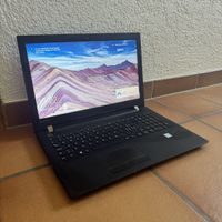Lenovo 80WQ 15’ Laptop mit Intel i5, 8GB RAM, 256GB SSD