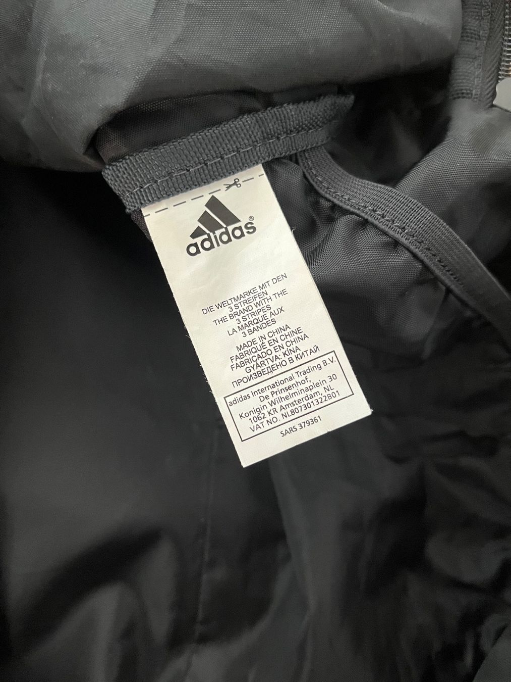 Adidas Borse: Adidas Tasche – Usato da Interlaken venduto da fbnscl 6
