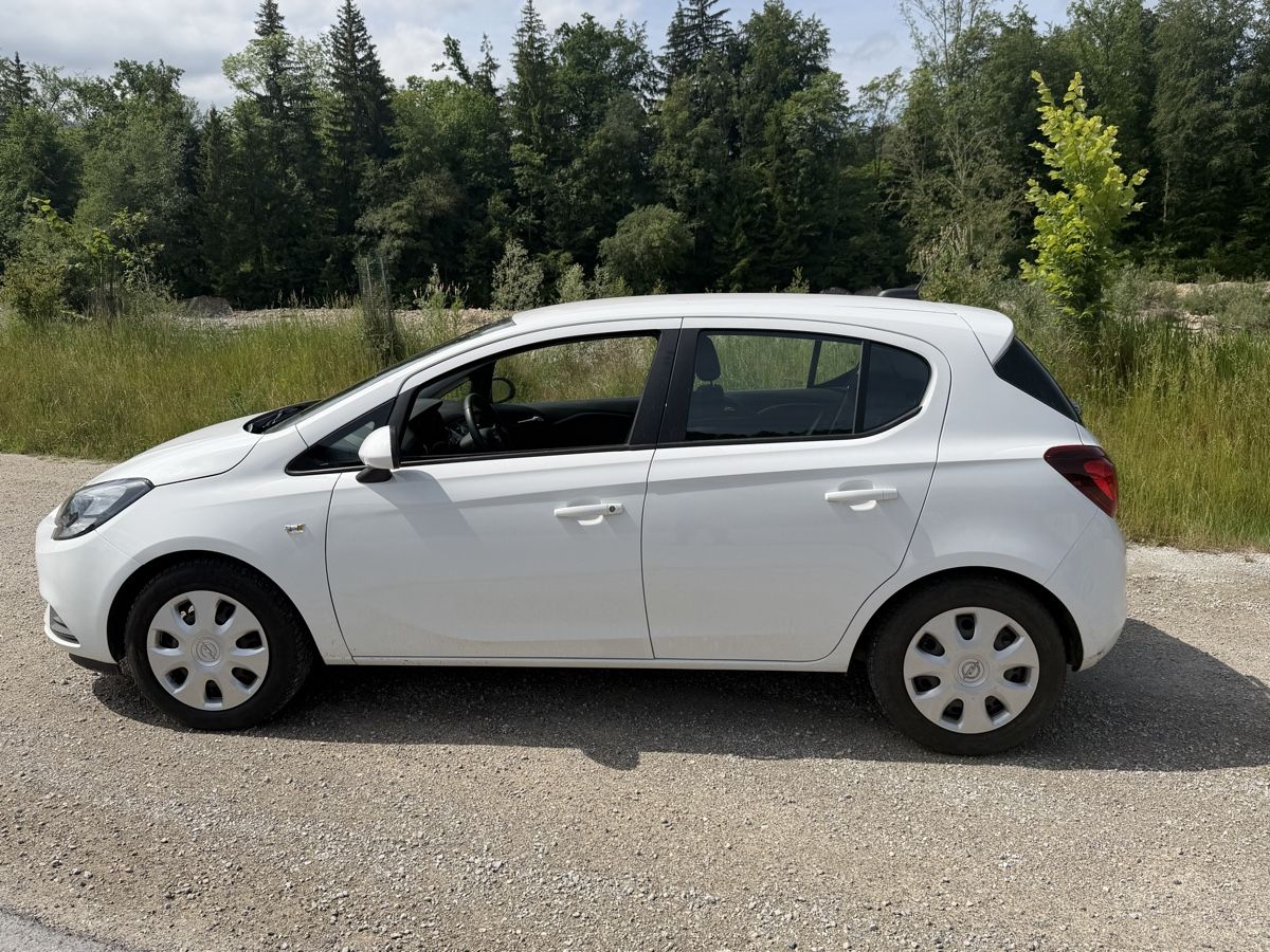 Autos: Opel Corsa E – Neu (gemäss Beschreibung) aus Tentlingen von Porgch911