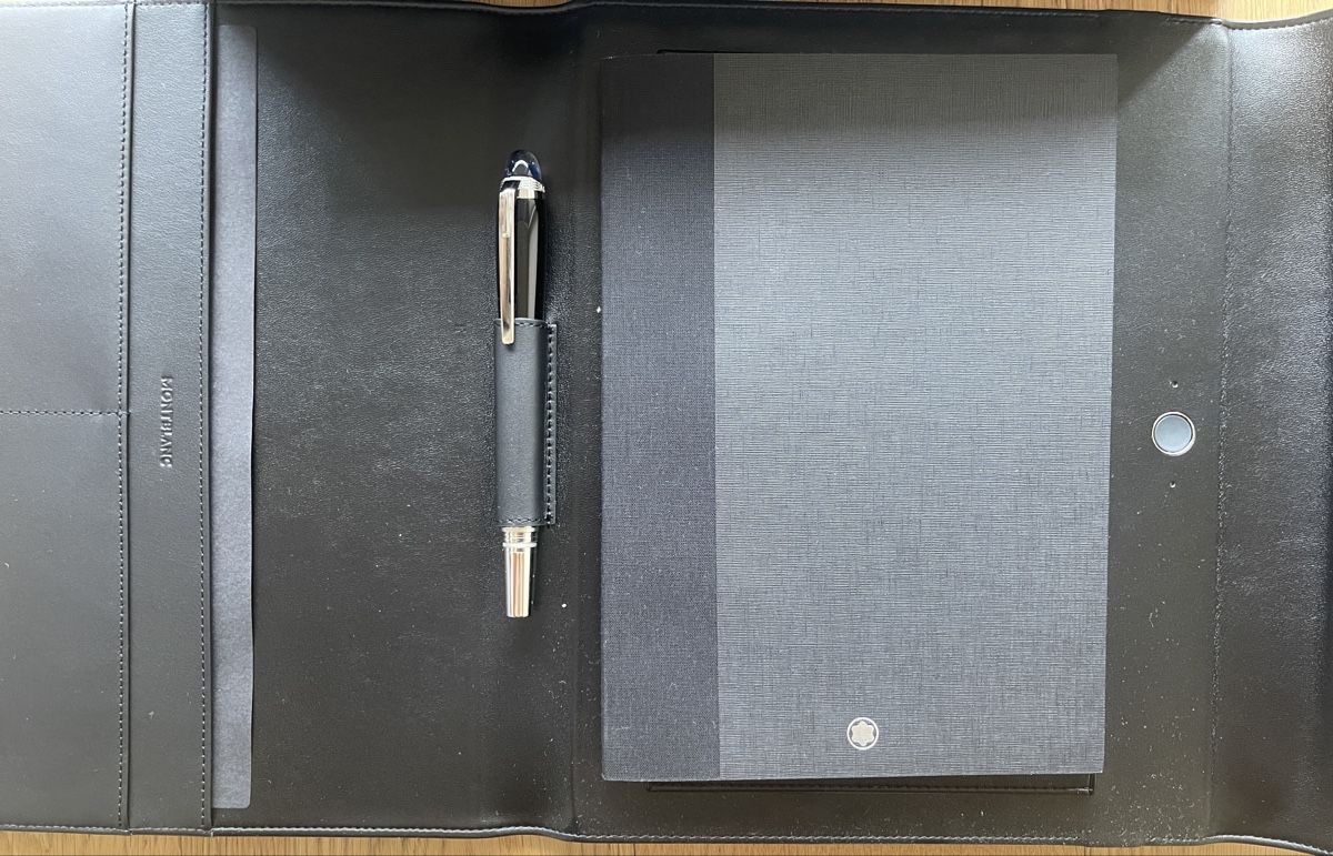 Montblanc Blocchi: Montblanc Augmented Paper Set - New / Neu – Nuovo (secondo la descrizione) da Küsnacht ZH venduto da oli_dr6q 1