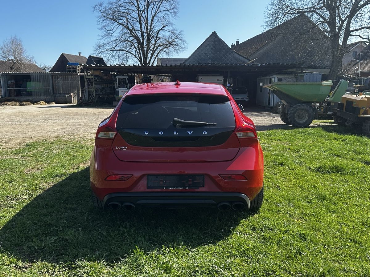 Volvo Automobili: Volvo V40 Sport 200 – Usato da Amlikon-Bissegg venduto da buerkin 1