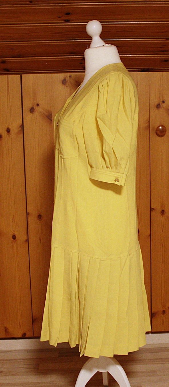 Vestiti: Kleid Goldschmidt gelb Gr. M – Difettoso da Flüelen venduto da Diversicum-Vintage 3