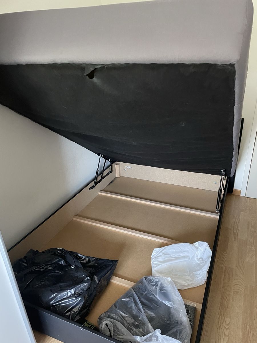 Letti: Klappbett 200cm x 140cm – Usato da Niederweningen venduto da Teodor14 2
