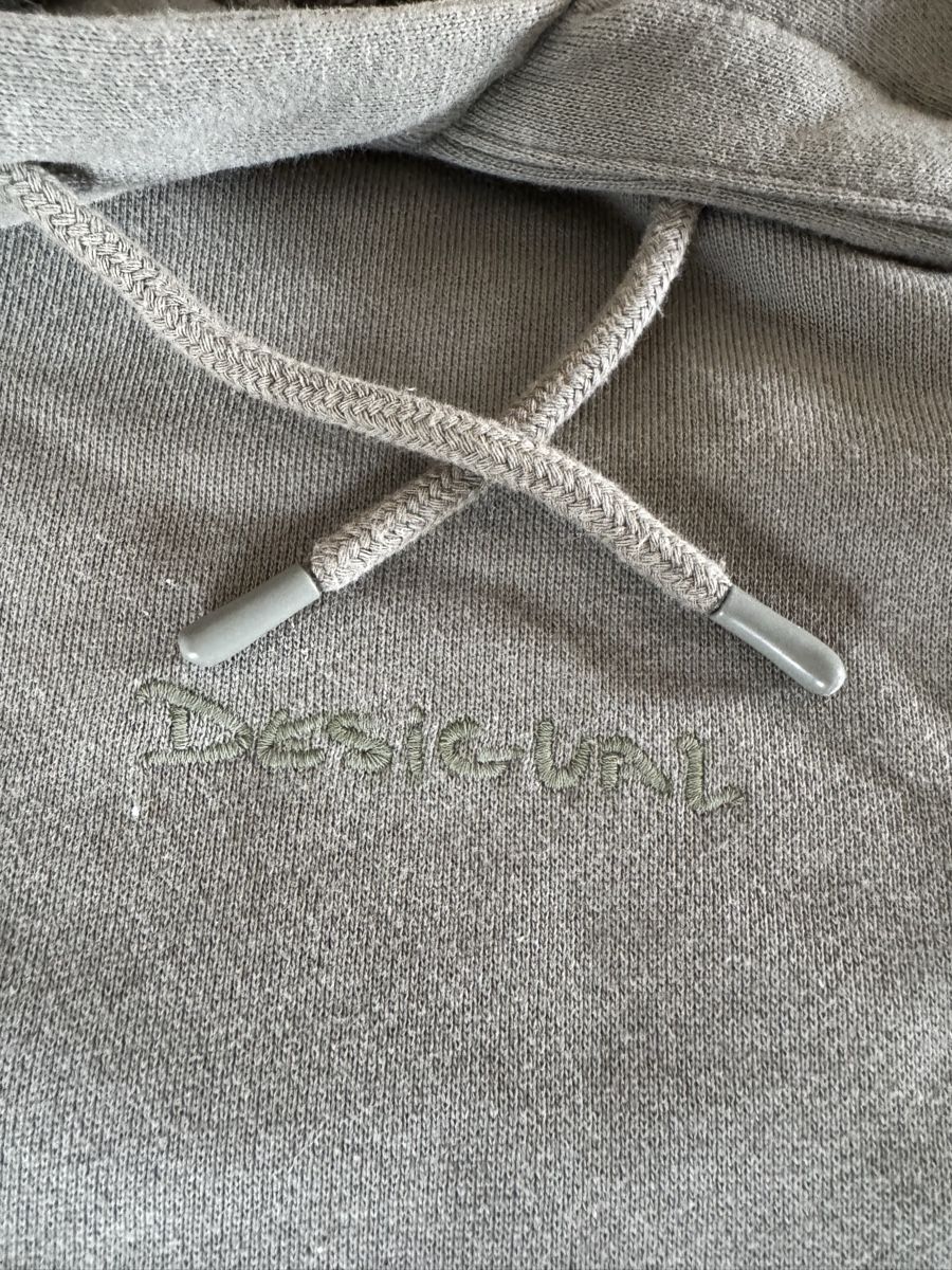 Desigual Pulls & Sweat-shirts: Desigual sweat capuche L – D'occasion à Vevey par Eiden77 4