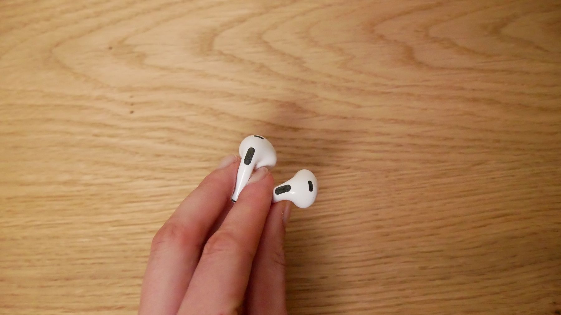 Apple Cuffie: Apple AirPods 3. Generation – Nuovo (secondo la descrizione) da Zürich venduto da julia_vina 2