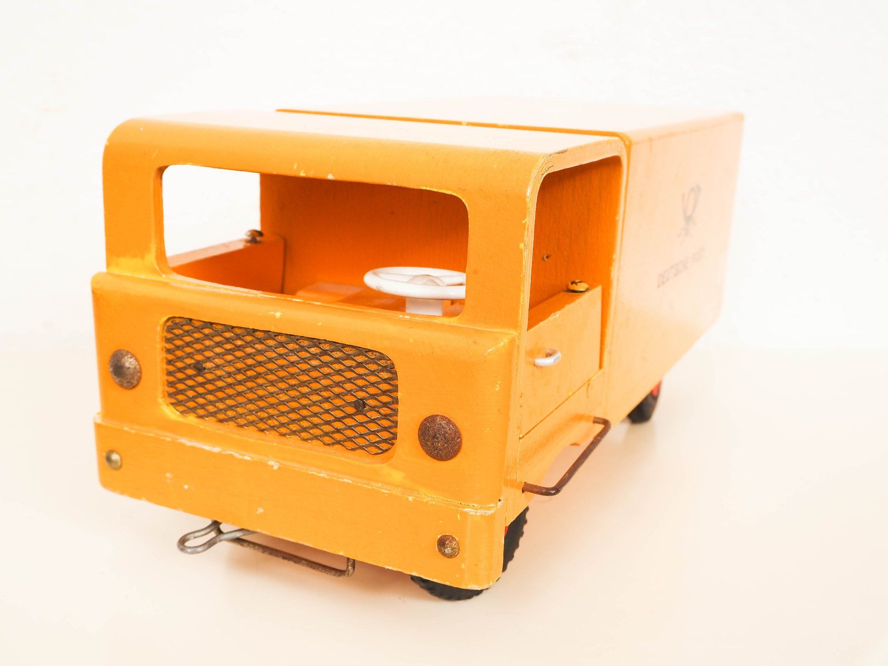 Jouets: DDR Postwagen Holz – D'occasion à Horgen par wohnform60 9
