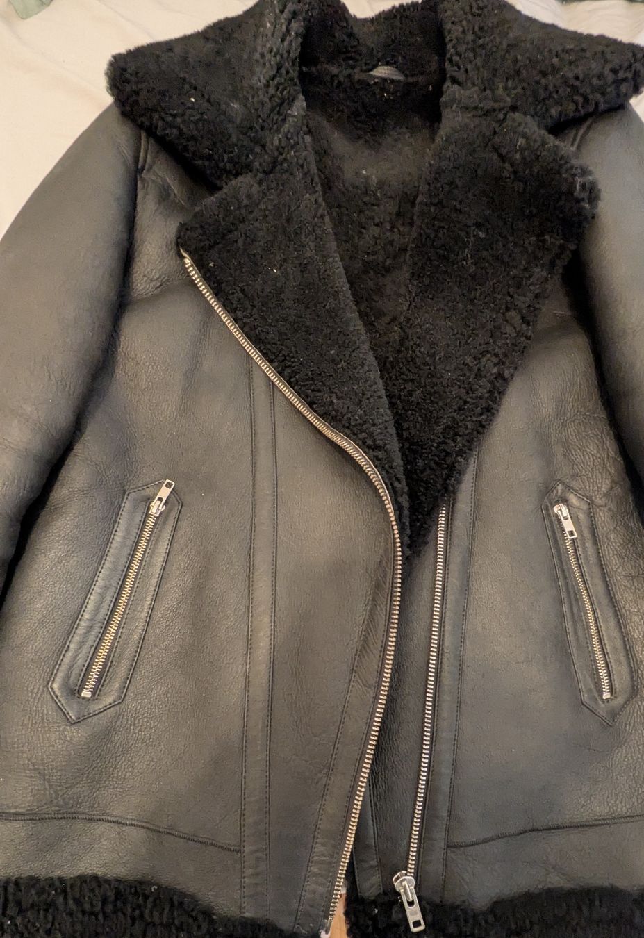 Jacken: Iris & Ink Lamb Shearling Jacket Black Size 12 – Gebraucht aus Zürich von yan_8lg2