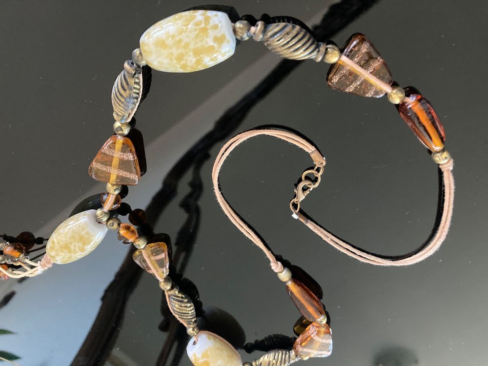 Collier Vintage En Patte De Verre – Bijou Ancien – Occasion