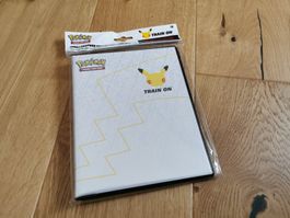 Pokémon 25 Jahre Jubiläum – First Partner Collector's Binder