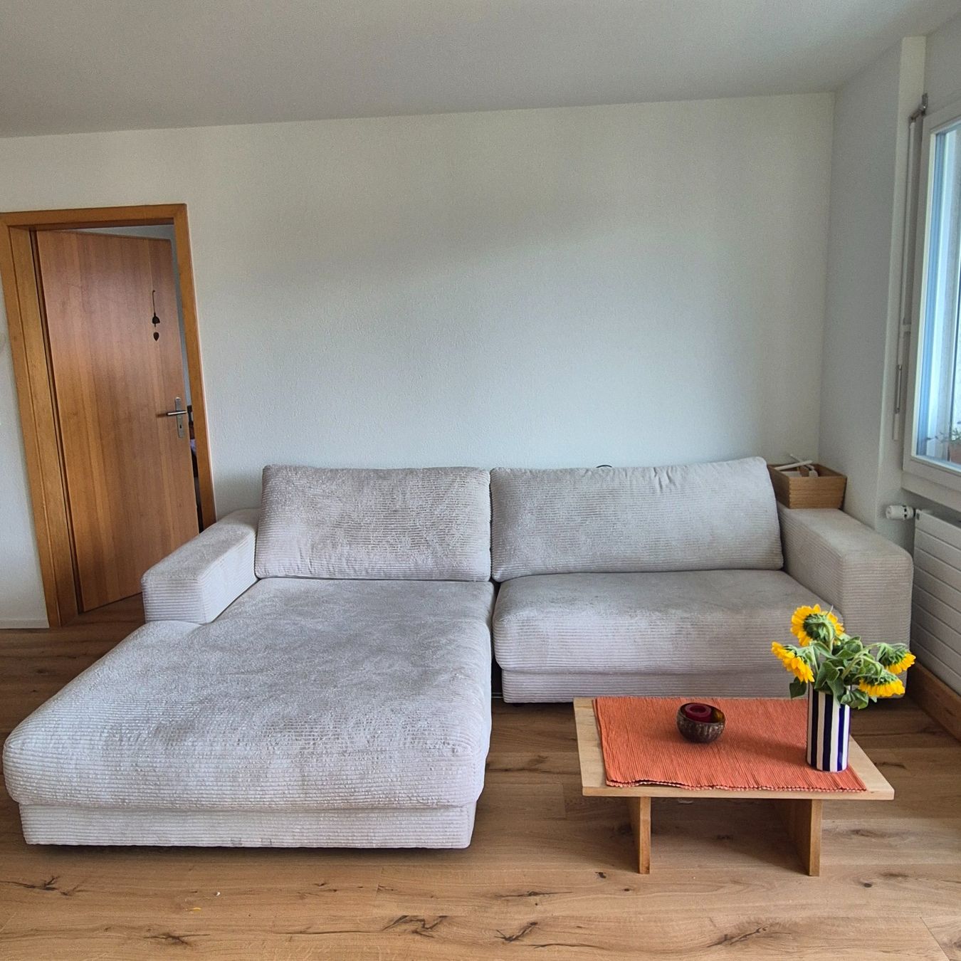Livique Sofas: Ecksofa AVA LIVIQUE  2.0 – Gebraucht aus Flims Dorf von cmi_6yr9