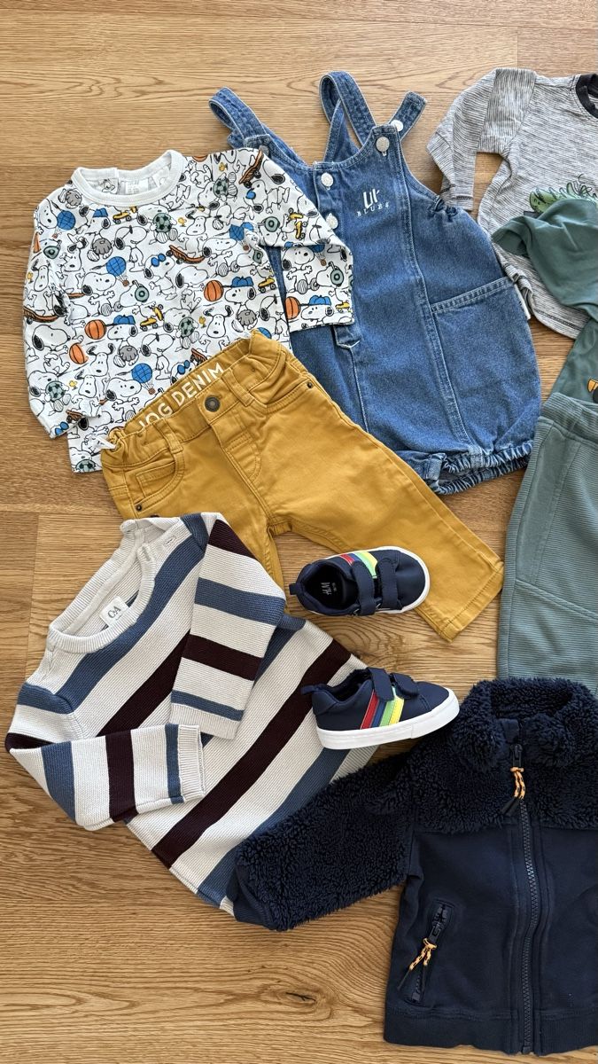 H&M Lotti & Set di vestiti: Baby set size 74 | H&M,C&A,Smile – Usato da Boswil venduto da hey.itsme 2