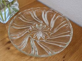 Kuchenteller/Kuchenplatte Glas schwer mit Struktur 28cm